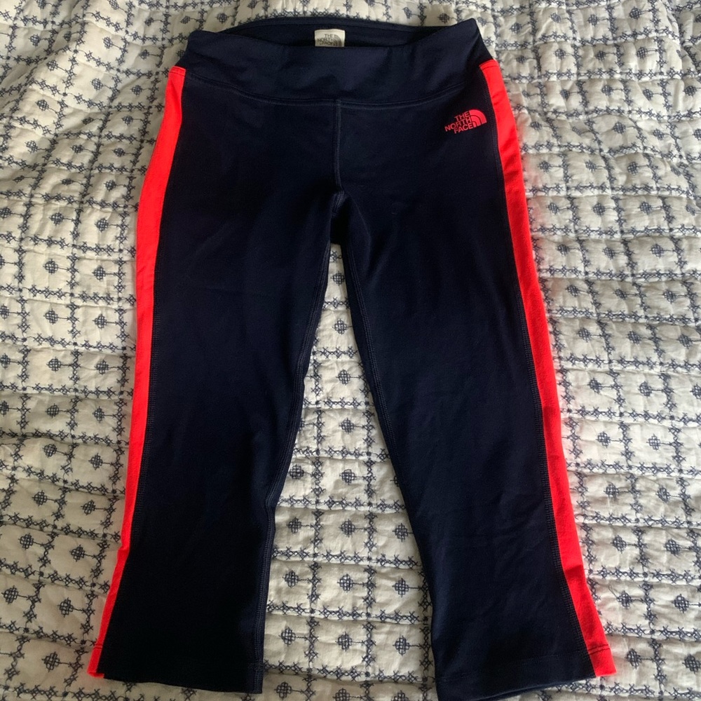 The North Face Women's Black and Red Capris